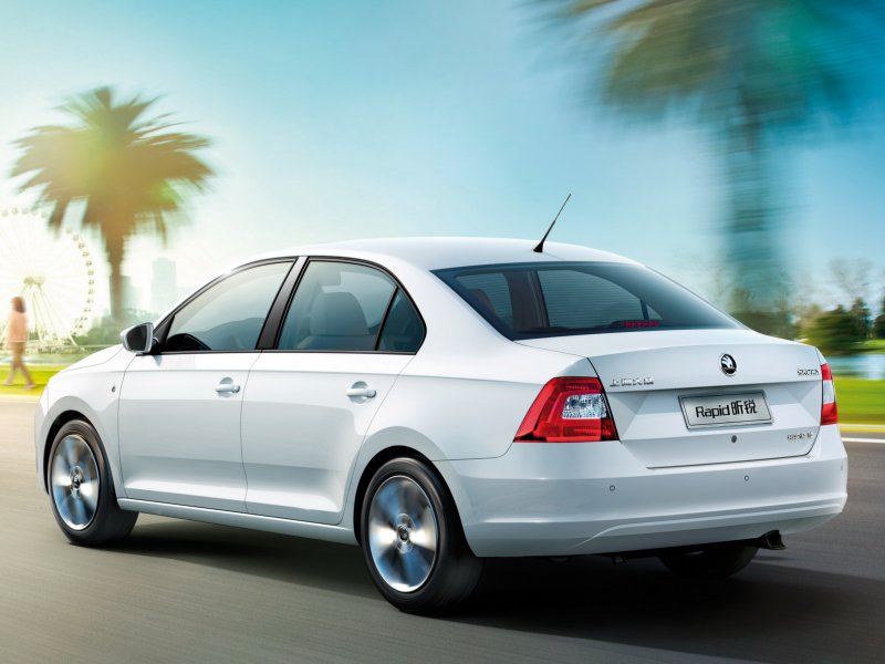 Skoda Rapid 2013