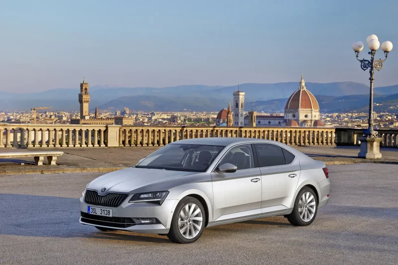 Skoda Superb 2016 салон