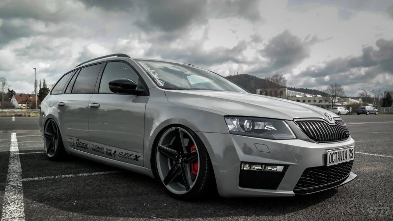 Skoda Octavia a7 stance