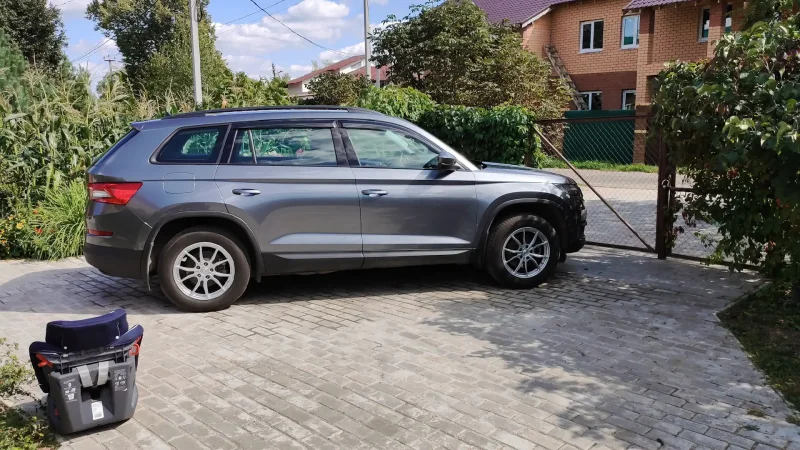 Skoda Vega r20 Black на Кодиак