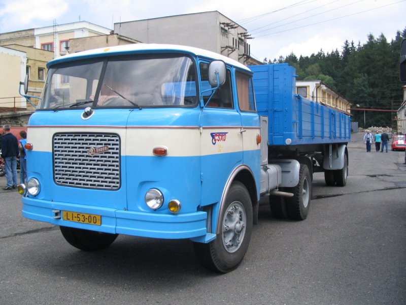 Шкода ЛИАЗ 706 грузовик