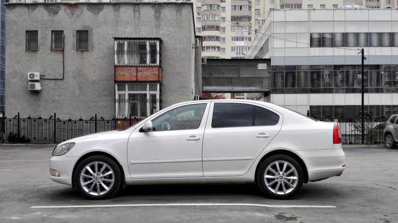 Skoda Octavia Combi 2012