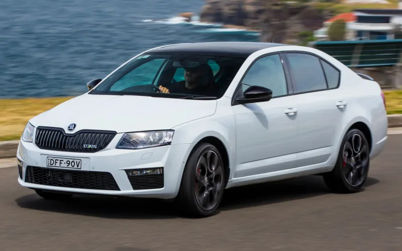 Skoda Octavia b8