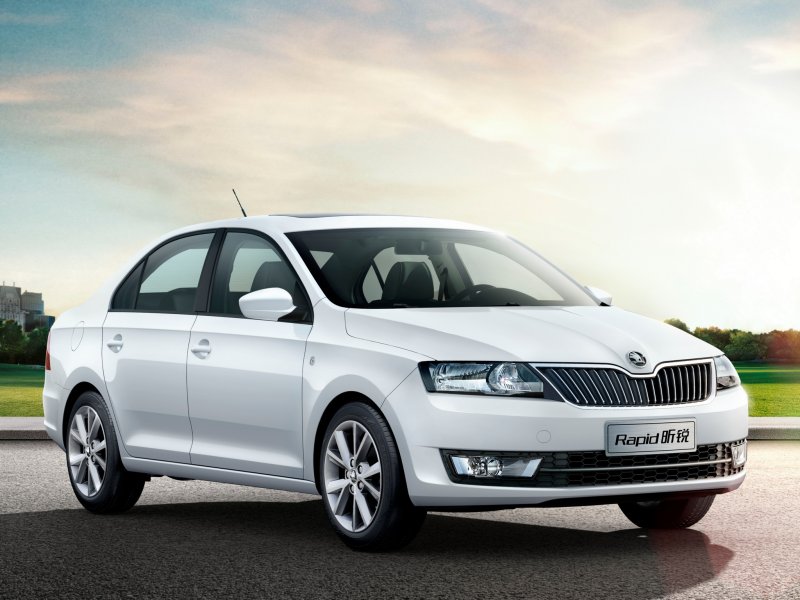 Skoda Rapid 2014 машина