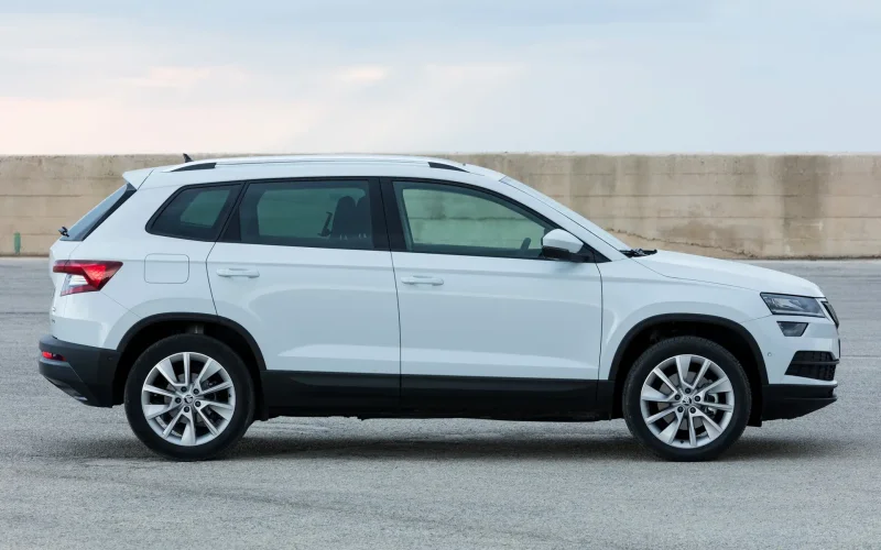 Skoda Karoq i кроссовер