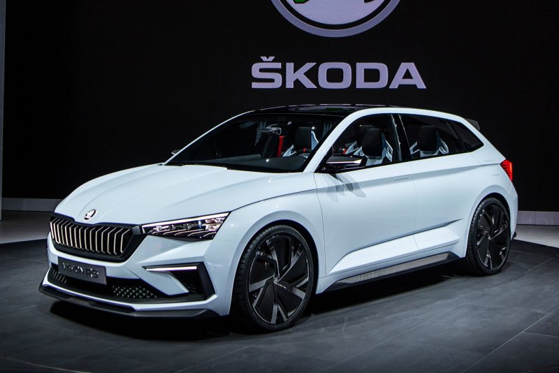 Skoda хэтчбек Scala