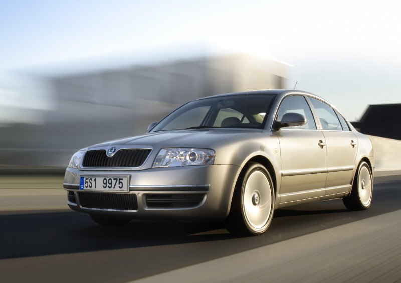 Skoda Superb 2001