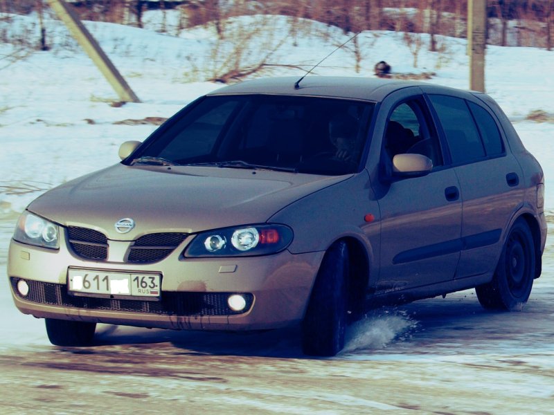 Nissan Almera n16 2005