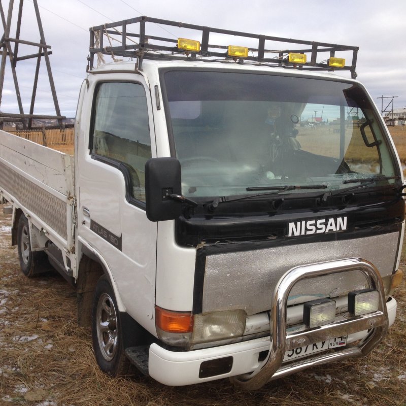 Nissan Atlas 23