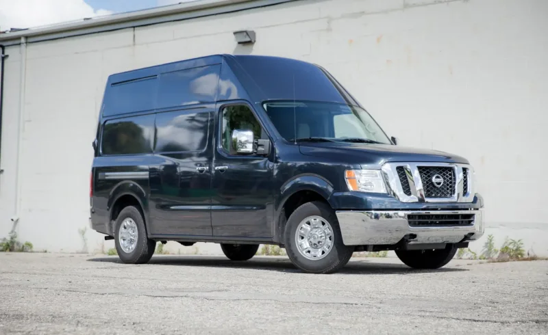 Nissan nv3500 High Roof