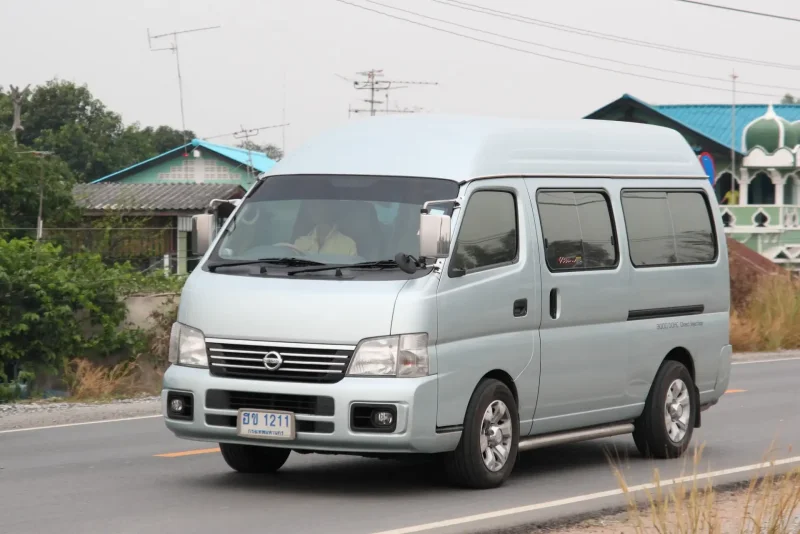 Nissan Caravan/Urvan e25 van 2001-