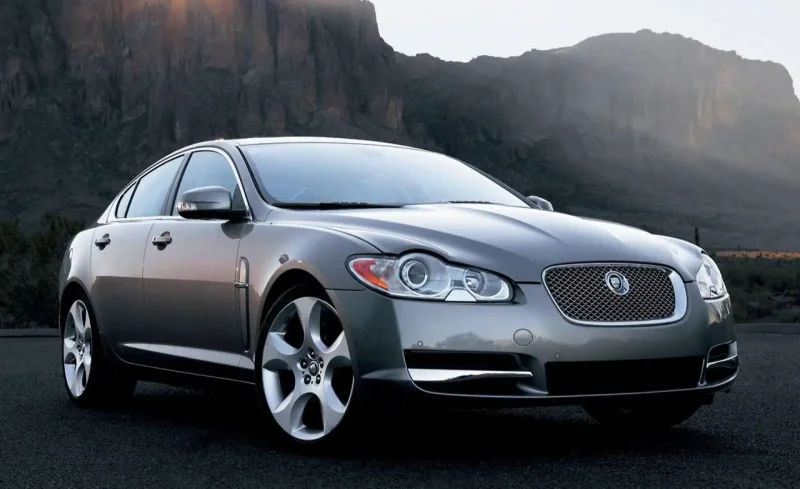 Jaguar XJ 4 2009-2015