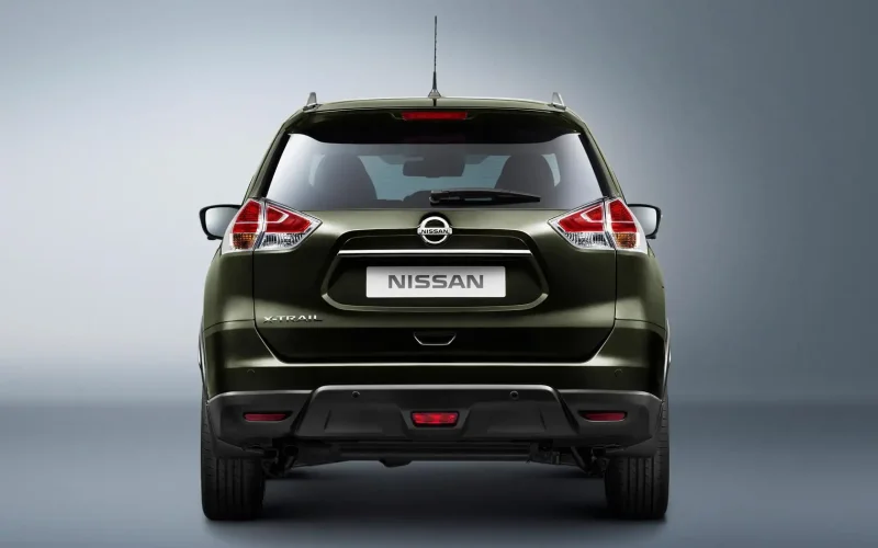 Nissan x Trail 2014 сзади