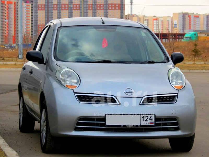 Nissan March 2009