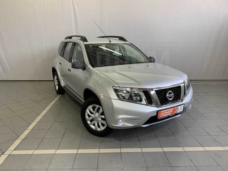 Nissan Terrano lll (d-10)