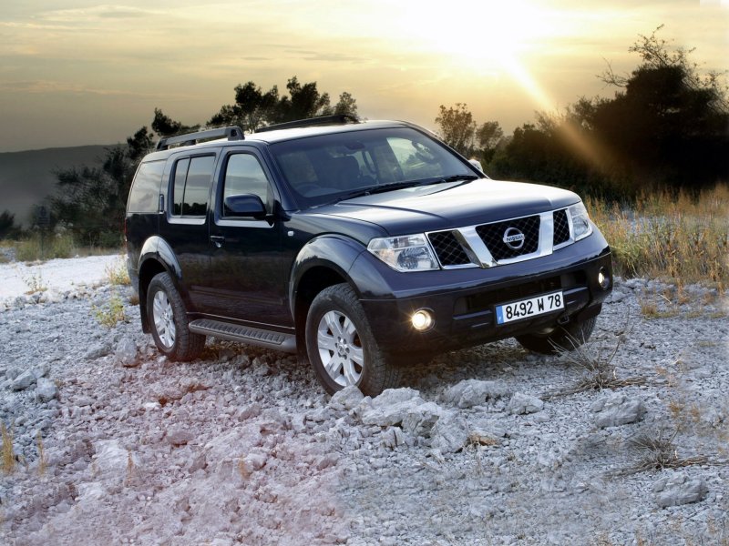 Nissan Патфайндер 2013