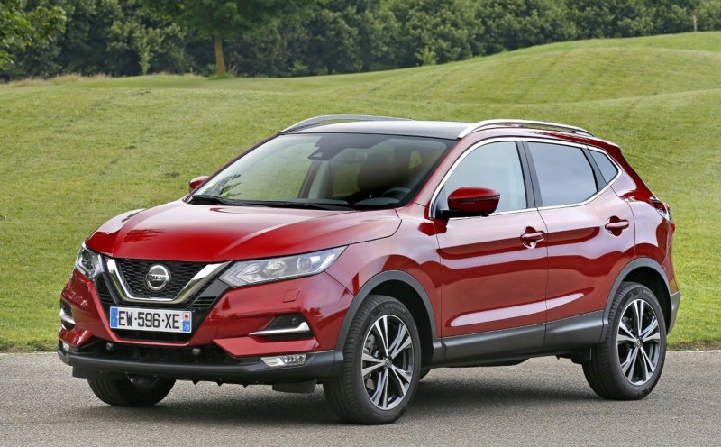 Nissan Qashqai j11 красный