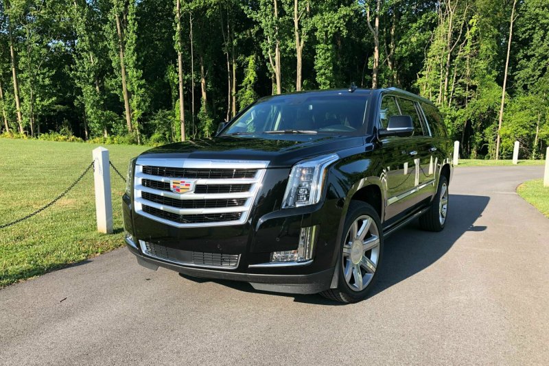 Cadillac Escalade ESV 2016