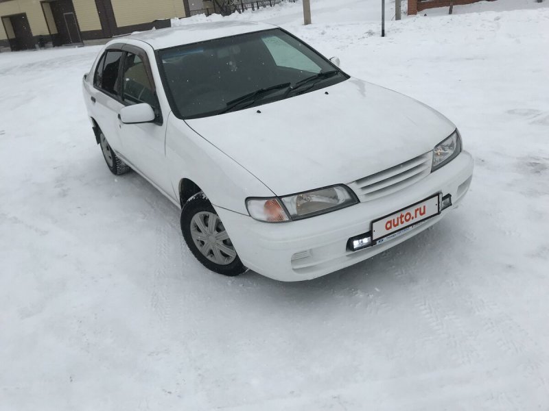 Nissan Pulsar 1999