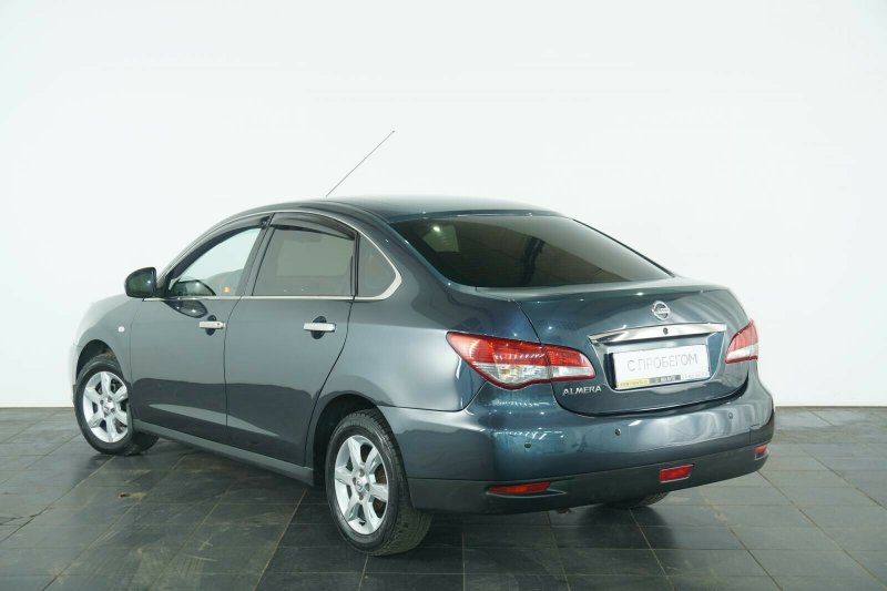 Nissan Almera 2015