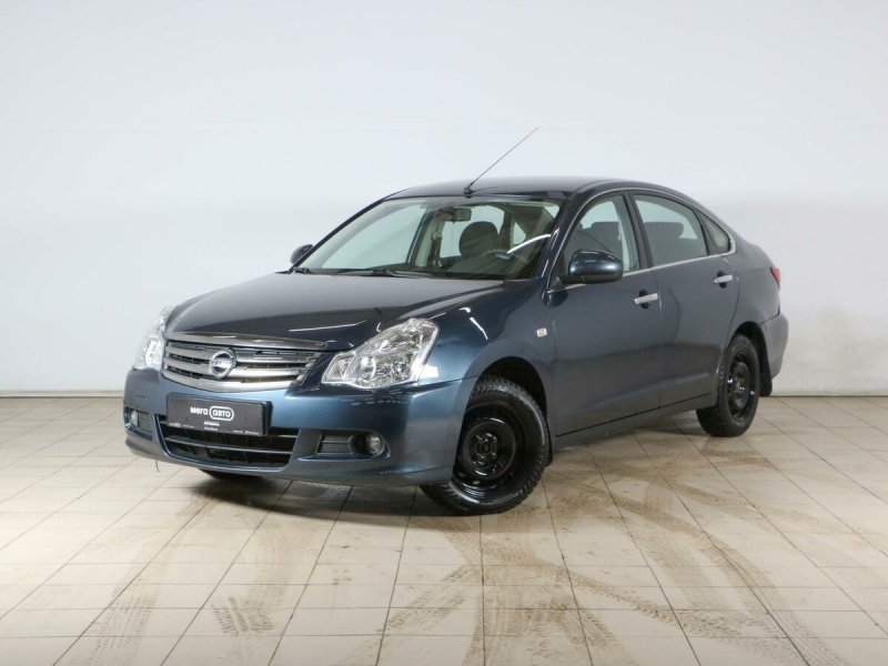 Nissan Almera 2015