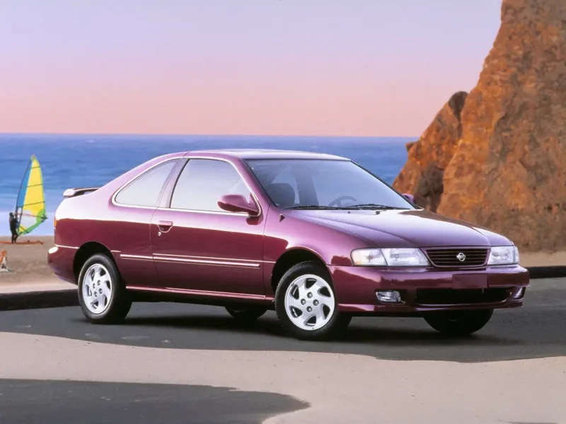 Nissan Lucino 1994 купе