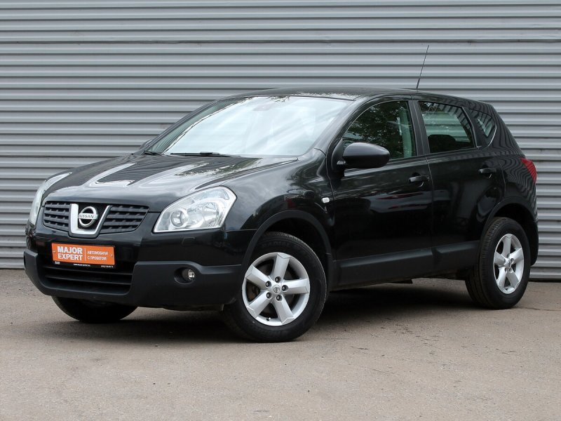 Nissan Qashqai 2008 черный