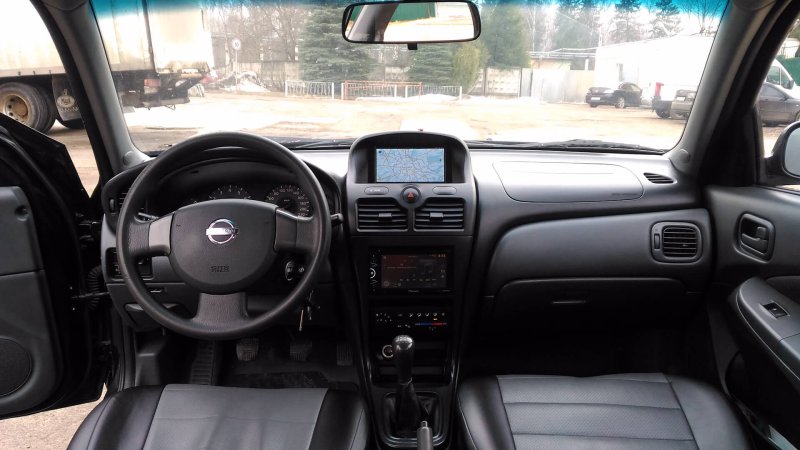 Nissan Almera Classic Interior