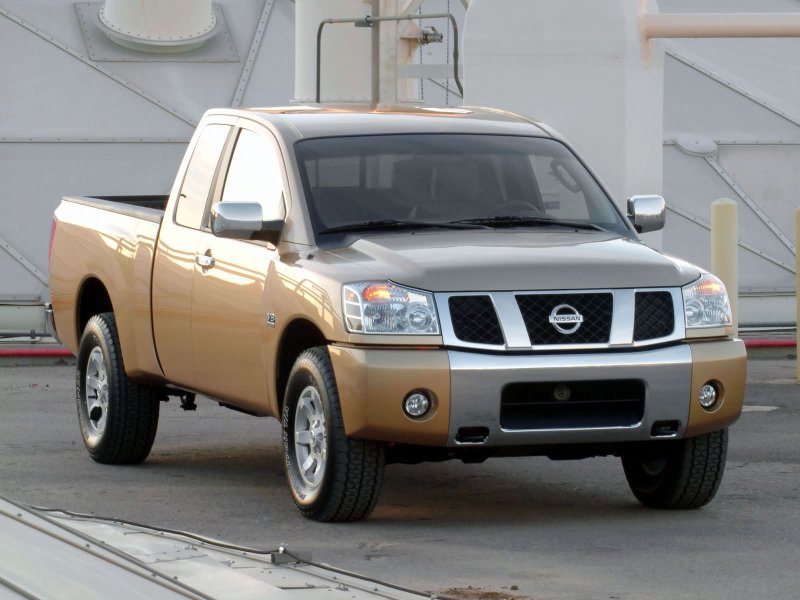 Nissan Titan 2001