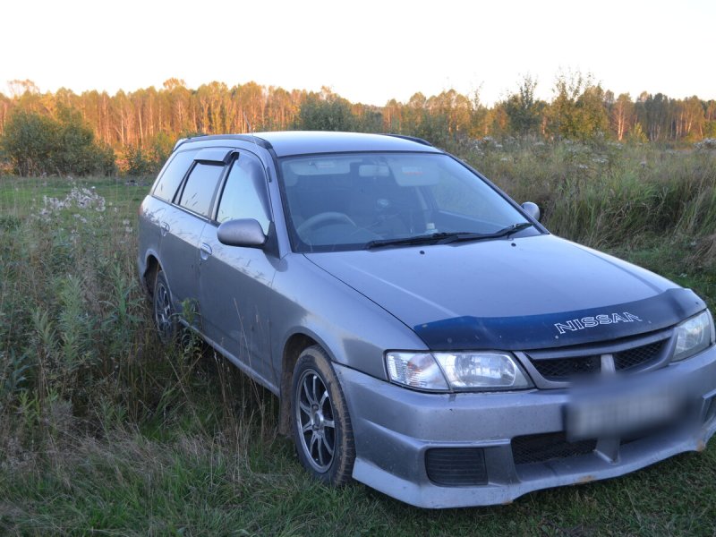 Nissan Wingroad 2000 года