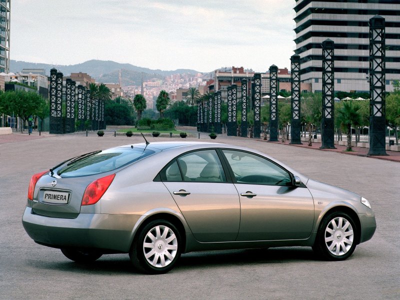 Nissan primera p12 хэтчбек