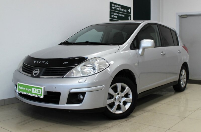 Nissan Tiida, 2007 363 000 ₽