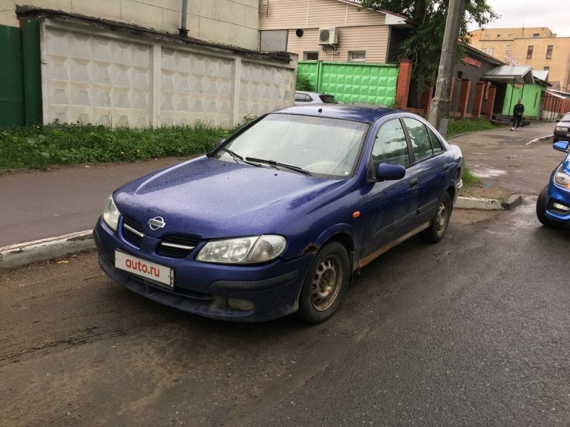 Nissan Almera n16 2002