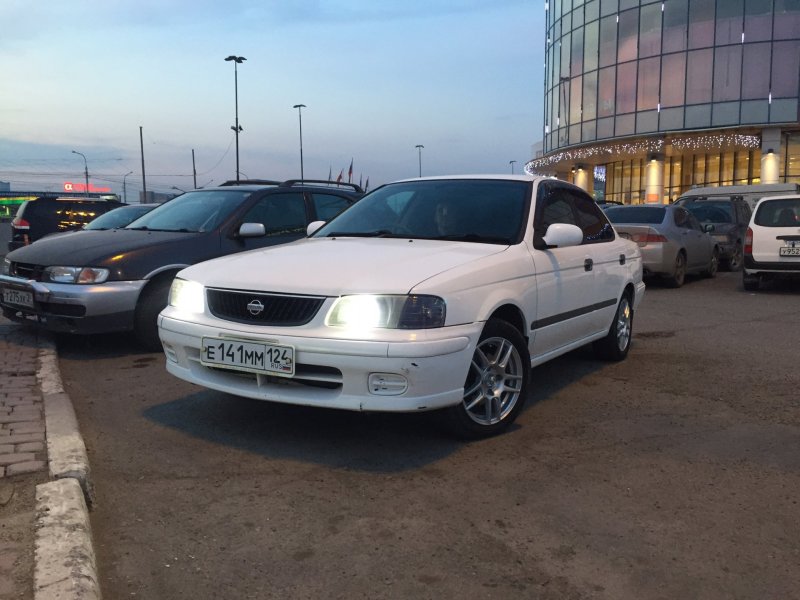 Nissan Sunny 2002 обвес