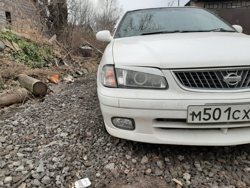 Nissan Sunny fb15 super Saloon