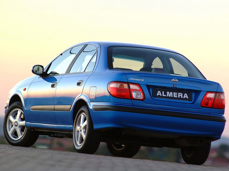 Nissan Almera n16 седан