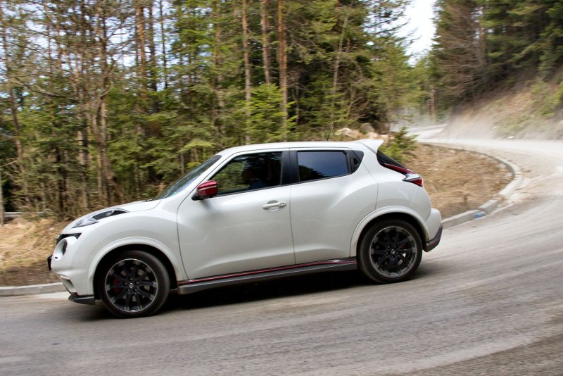 Nissan Juke Nismo Silver