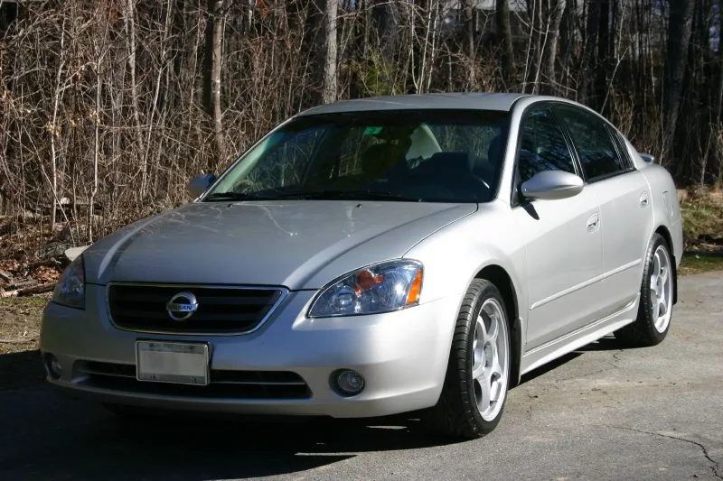 Nissan Altima 2004