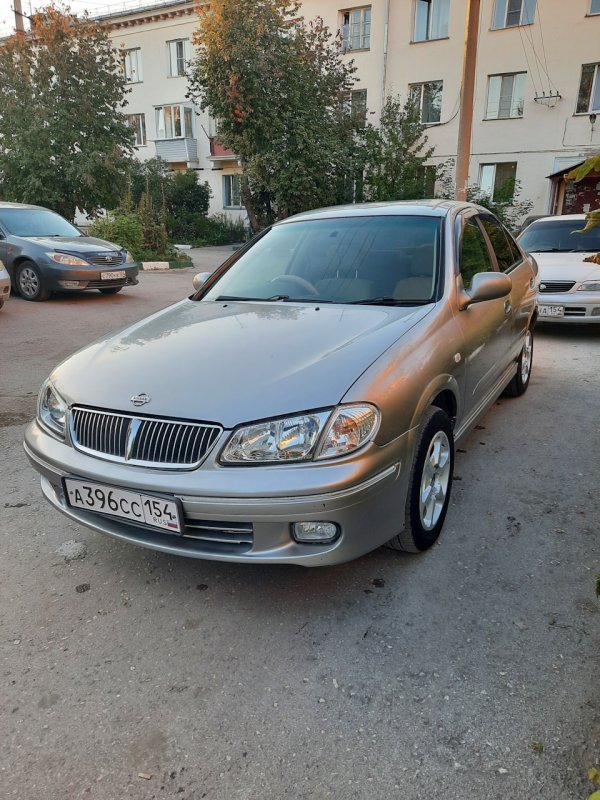 Nissan Bluebird Sylphy 2002