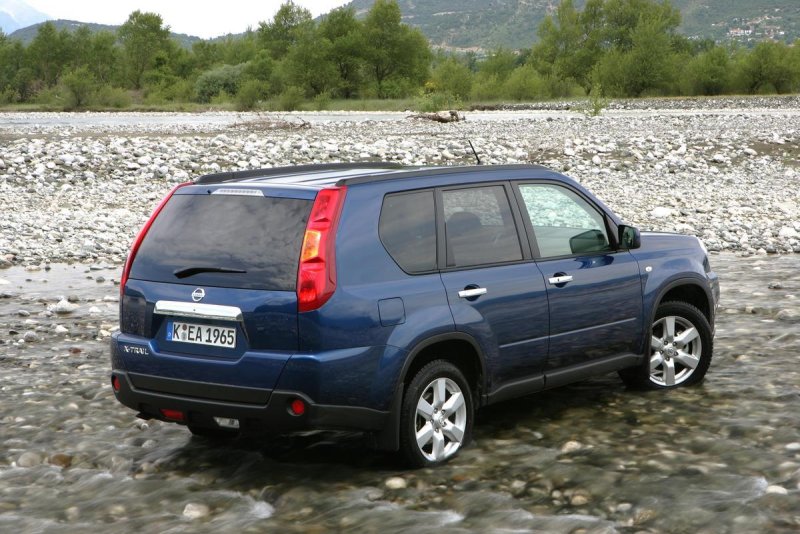 Nissan x-Trail старый кузов