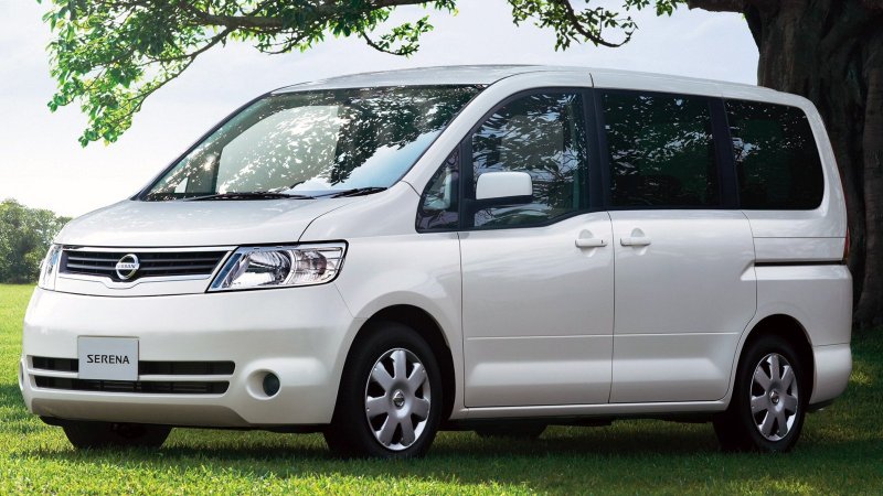 Nissan Serena 2016