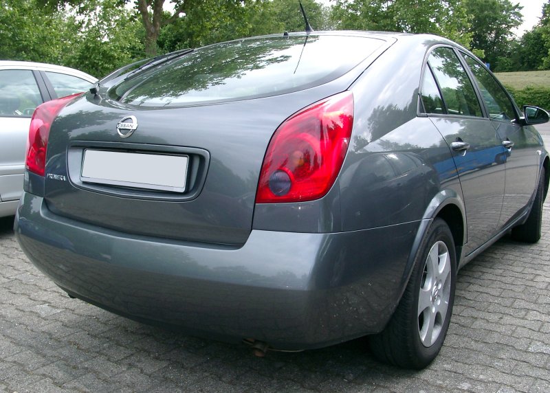 Nissan primera p12 хэтчбек