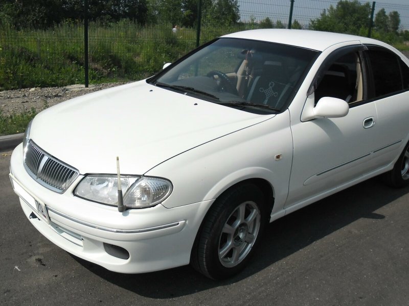 Nissan Sylphy 2001