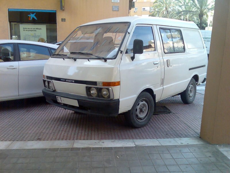 Nissan Vanette 1986г