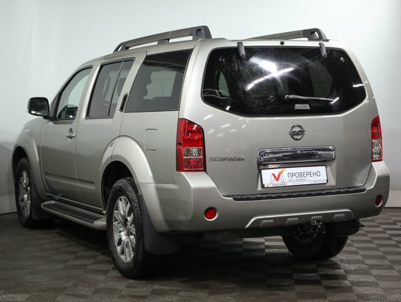 Nissan Pathfinder 2010-2014