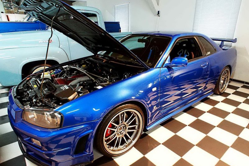 Nissan Skyline r34 Paul Walker