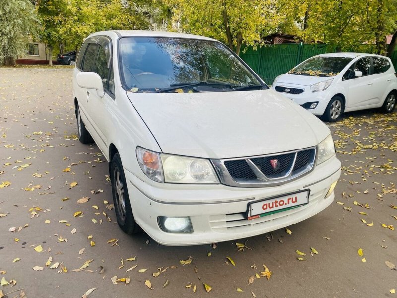 Nissan Presage 1998 салон