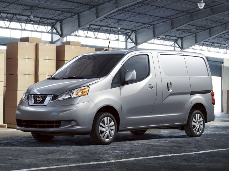 Nissan nv200