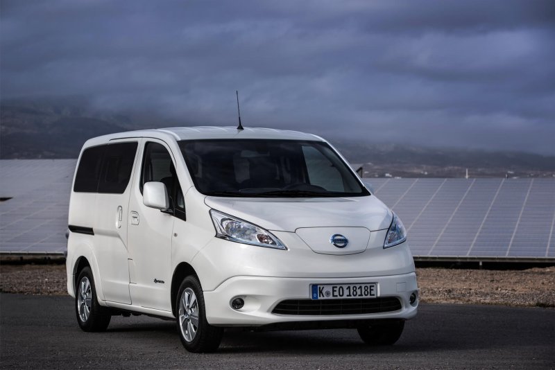 Nissan e-nv200