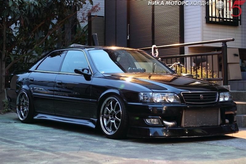 Toyota Skyline r33